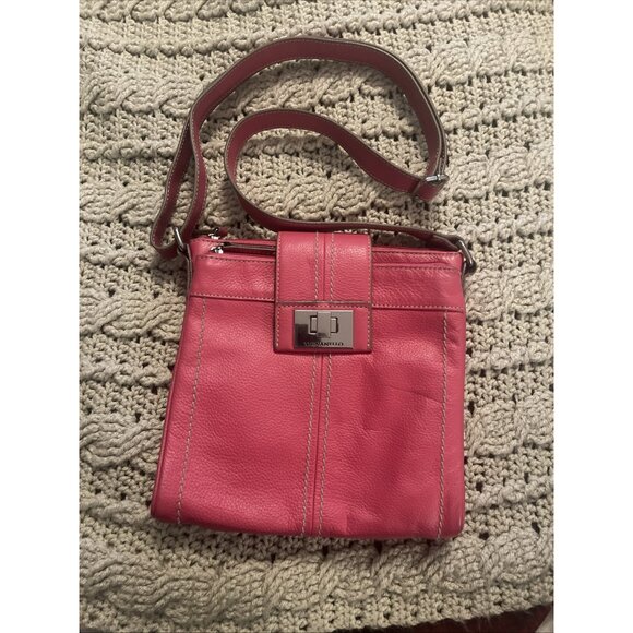 Tignanello‎ Crossbody Genuine Leather Pink Organizer Purse Shoulder Bag - Picture 1 of 16